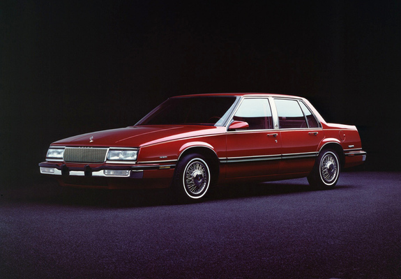 Buick LeSabre Sedan 1990–91 images
