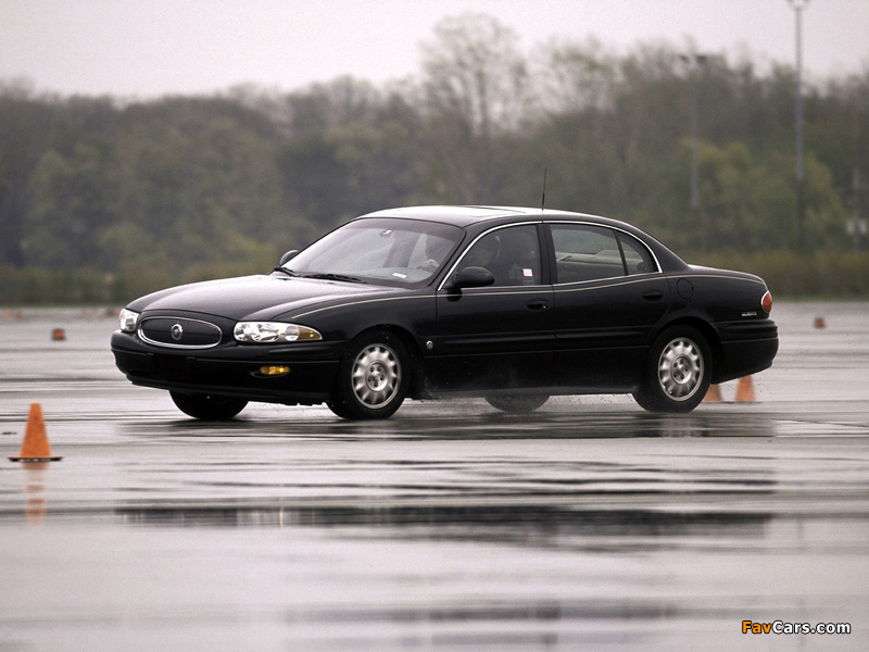 Buick LeSabre 1999–2005 images (800 x 600)