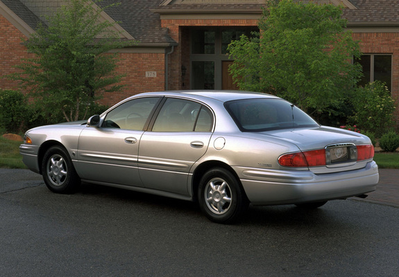 Buick LeSabre 1999–2005 photos