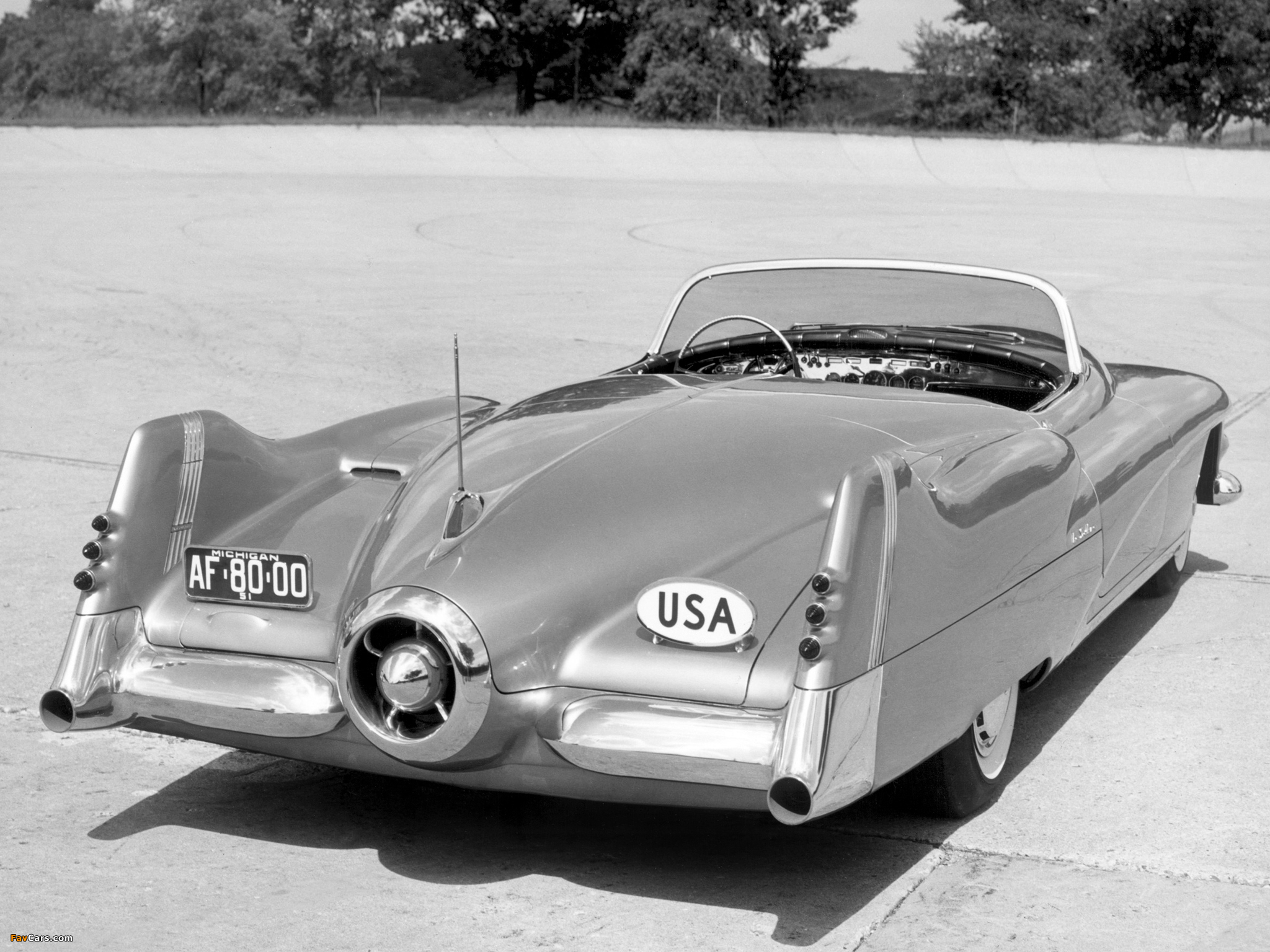 Images of GM LeSabre Concept Car 1951 (2048 x 1536)
