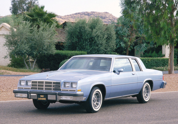 Images of Buick LeSabre Sport Coupe 1982