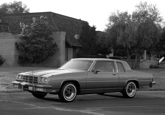 Photos of Buick LeSabre Limited Coupe (P37) 1983