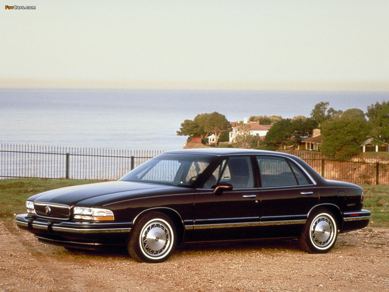 Pictures of Buick LeSabre 1992–96 (1280 x 960)