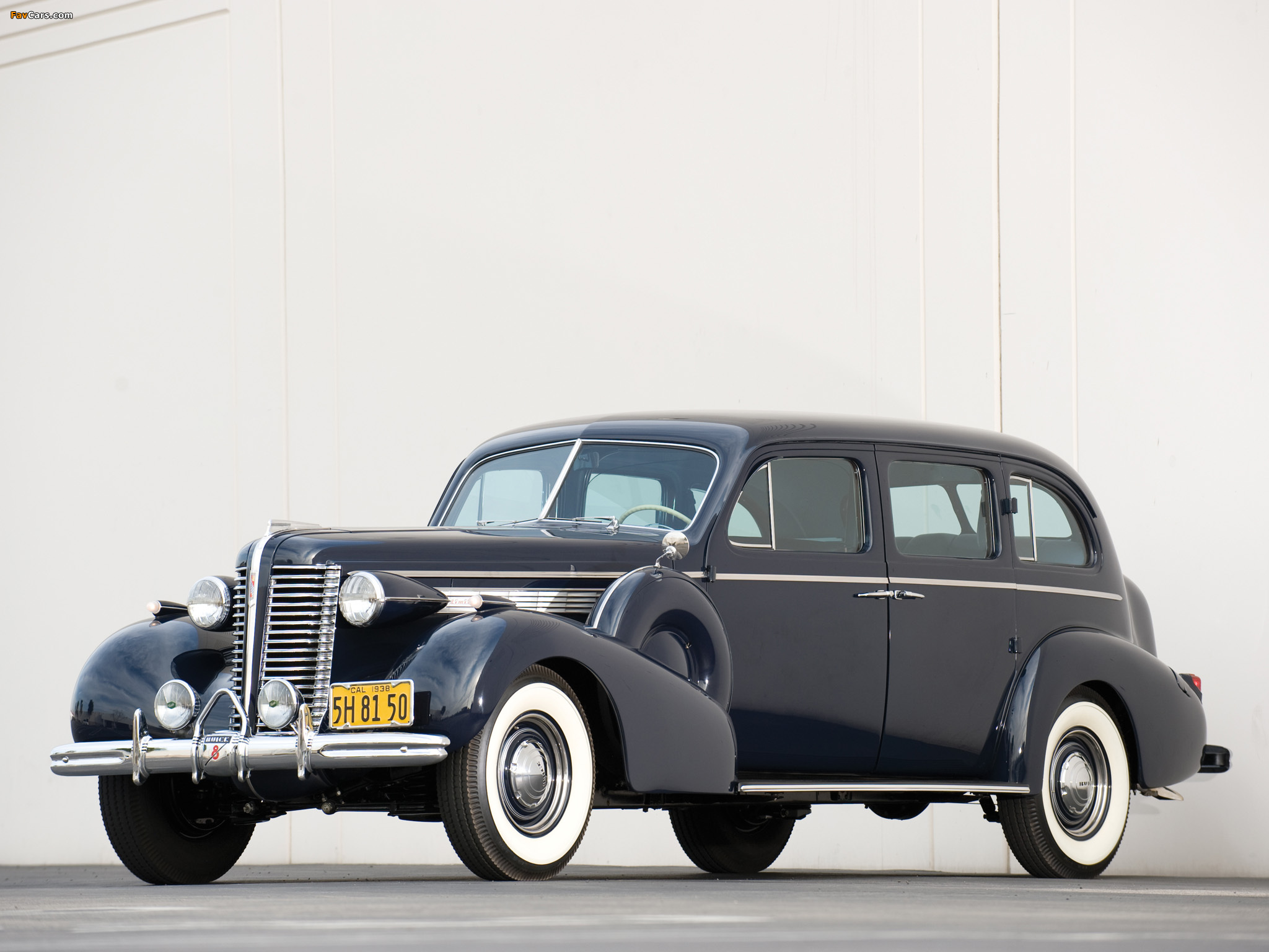 Photos of Buick Limited Limousine (90L) 1938 (2048 x 1536)