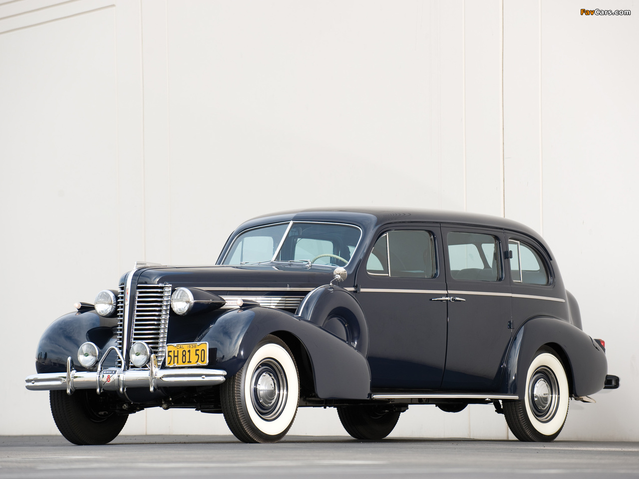 Photos of Buick Limited Limousine (90L) 1938 (1280 x 960)