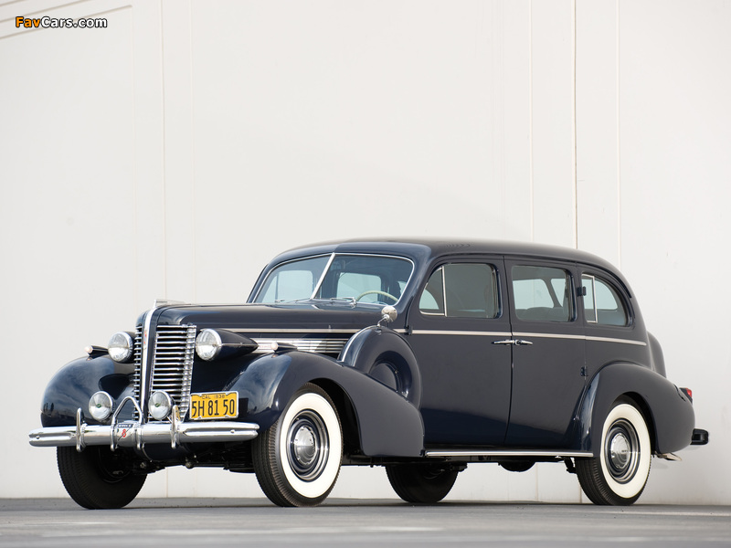 Photos of Buick Limited Limousine (90L) 1938 (800 x 600)