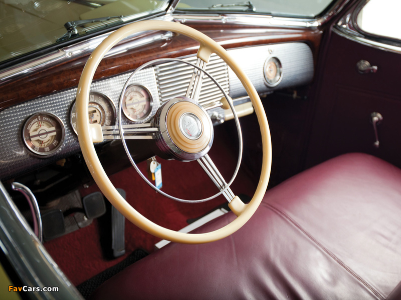 Pictures of Buick Limited Sport Phaeton (80) 1940 (800 x 600)