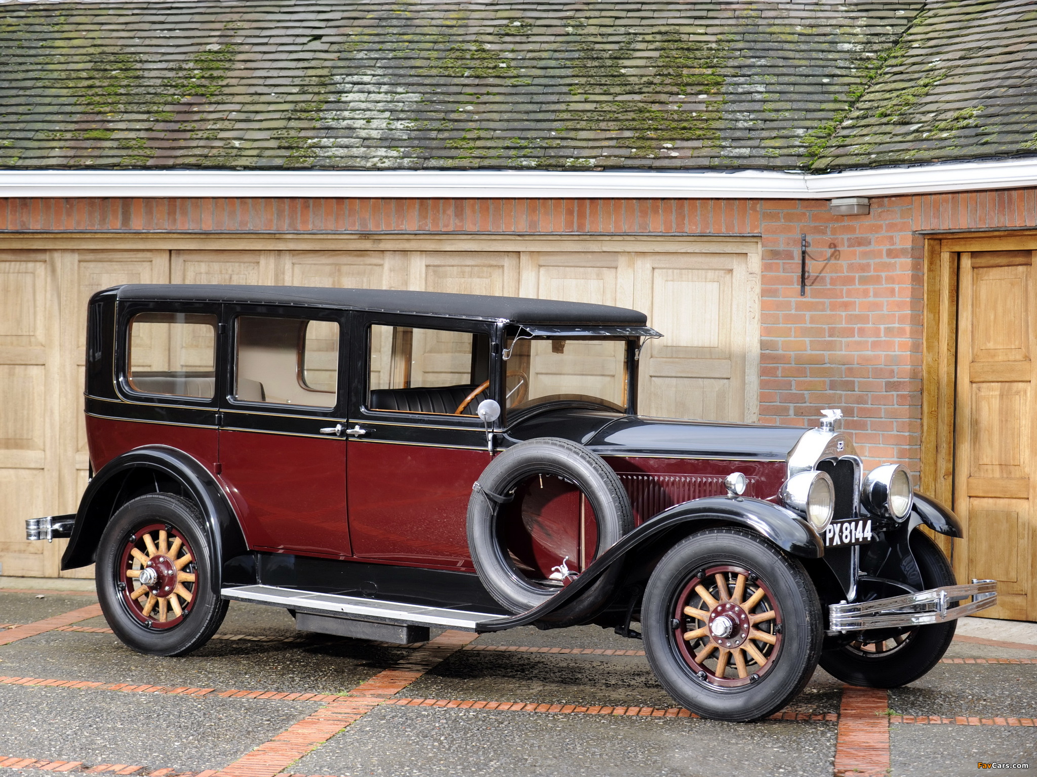 Photos of McLaughlin-Buick Master Six 7-passenger Sedan (28-50C) 1928 (2048 x 1536)