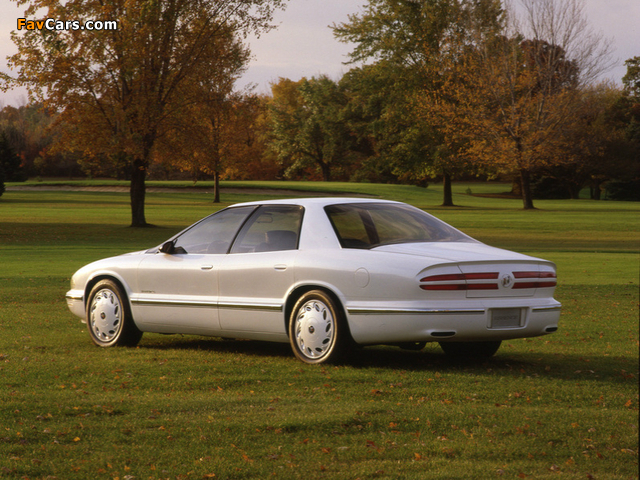 Pictures of Buick Park Avenue Essence Concept 1989 (640 x 480)
