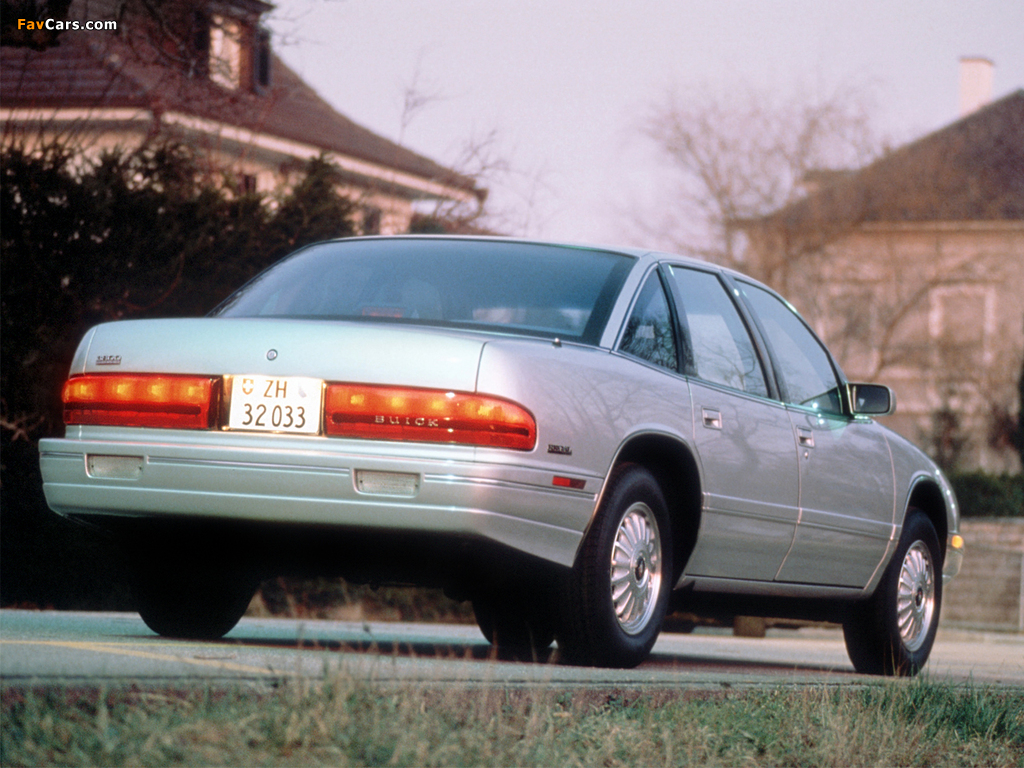 Buick Regal Sedan 1993–95 images (1024 x 768)