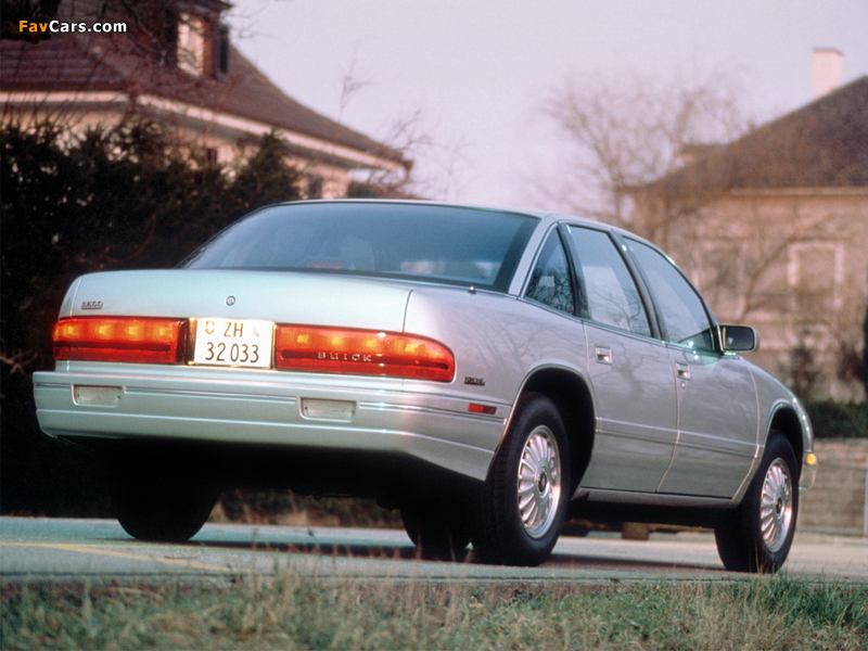 Buick Regal Sedan 1993–95 images (800 x 600)