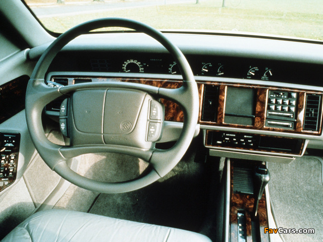 Buick Regal Sedan 1993–95 photos (640 x 480)