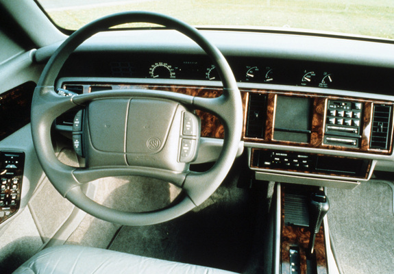 Buick Regal Sedan 1993–95 photos