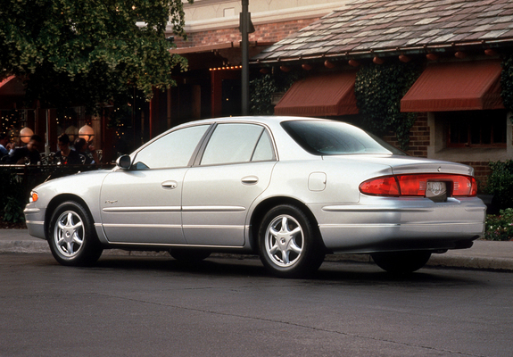 Buick Regal 1997–2004 photos
