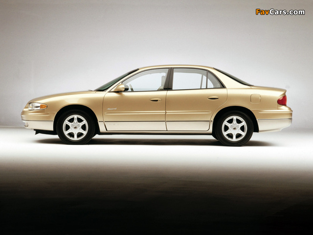 Images of Buick Regal Olympic Edition 2001 (640 x 480)