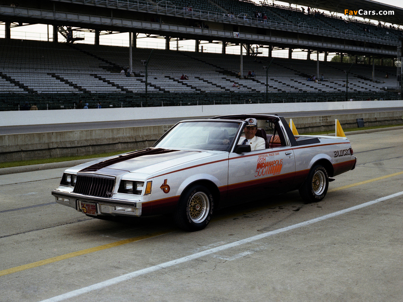 Photos of Buick Regal Indy 500 Pace Car 1981 (800 x 600)