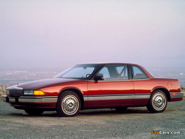 Pictures of Buick Regal Coupe 1988–93 (640 x 480)