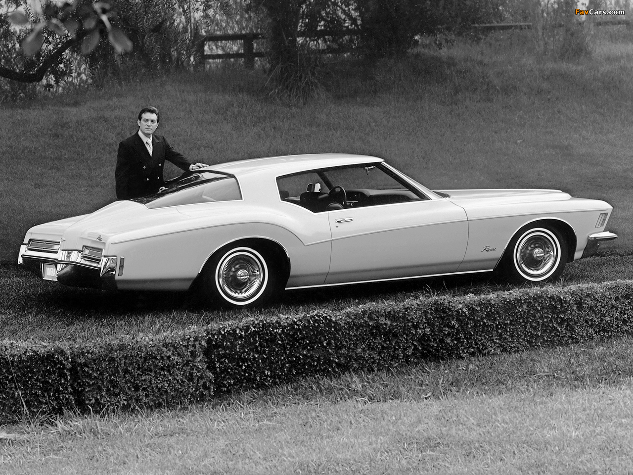 Buick Riviera 1971–73 photos (1280 x 960)