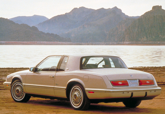 Buick Riviera 1986–93 photos