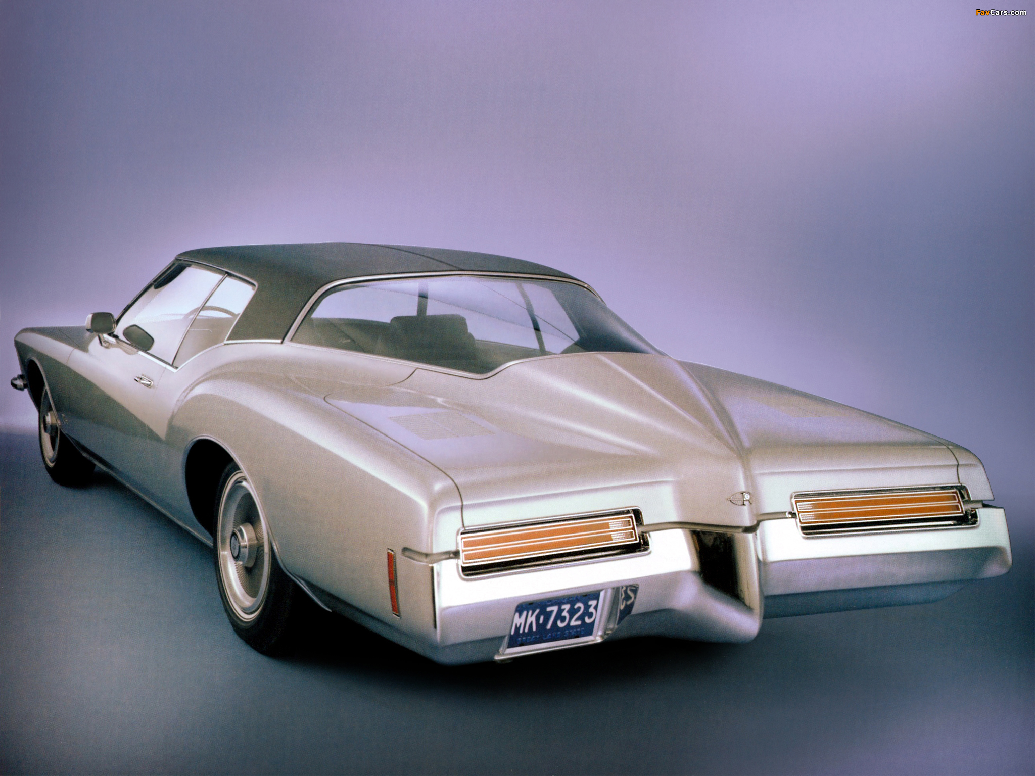 Photos of Buick Riviera 1971–73 (2048 x 1536)