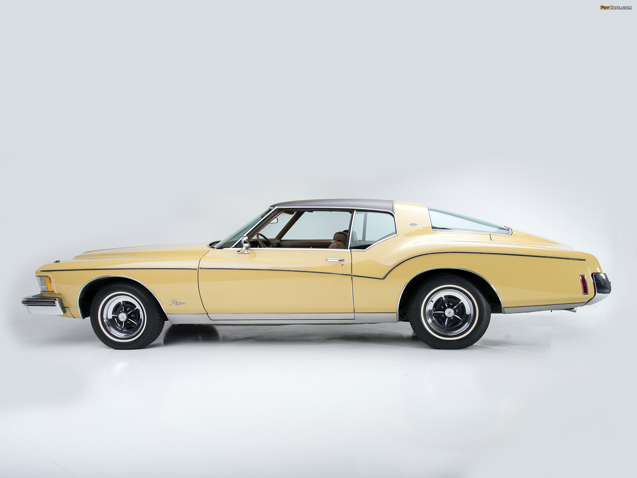 Photos of Buick Riviera (4EY87) 1973 (2048 x 1536)