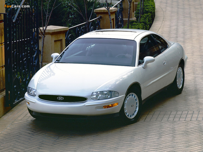 Photos of Buick Riviera 1995–99 (800 x 600)