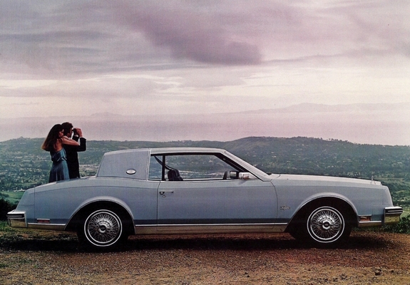Pictures of Buick Riviera 1979