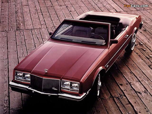 Pictures of Buick Riviera Convertible 1982–85 (640 x 480)