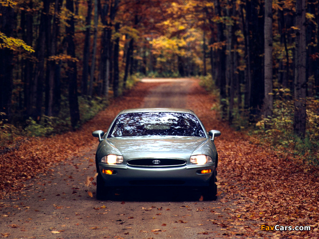 Buick Riviera 1995–99 wallpapers (640 x 480)