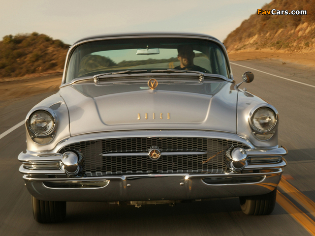 Buick Roadmaster Riviera 1955 images (640 x 480)