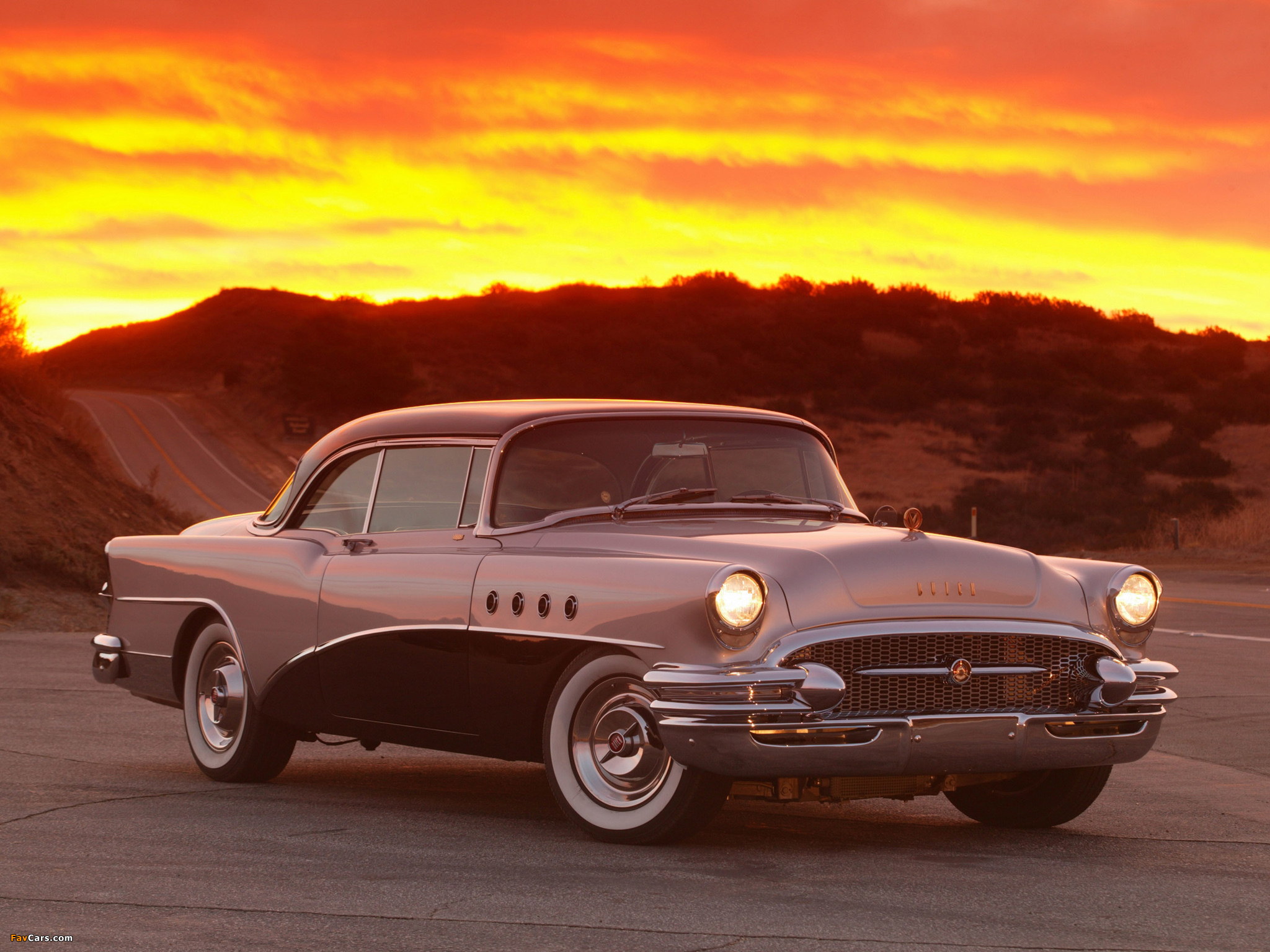 Buick Roadmaster Riviera 1955 pictures (2048 x 1536)