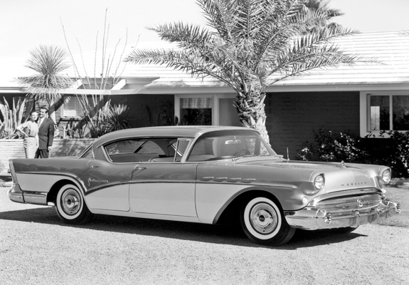 Buick Roadmaster 4-door Riviera Hardtop (73-4739) 1957 photos