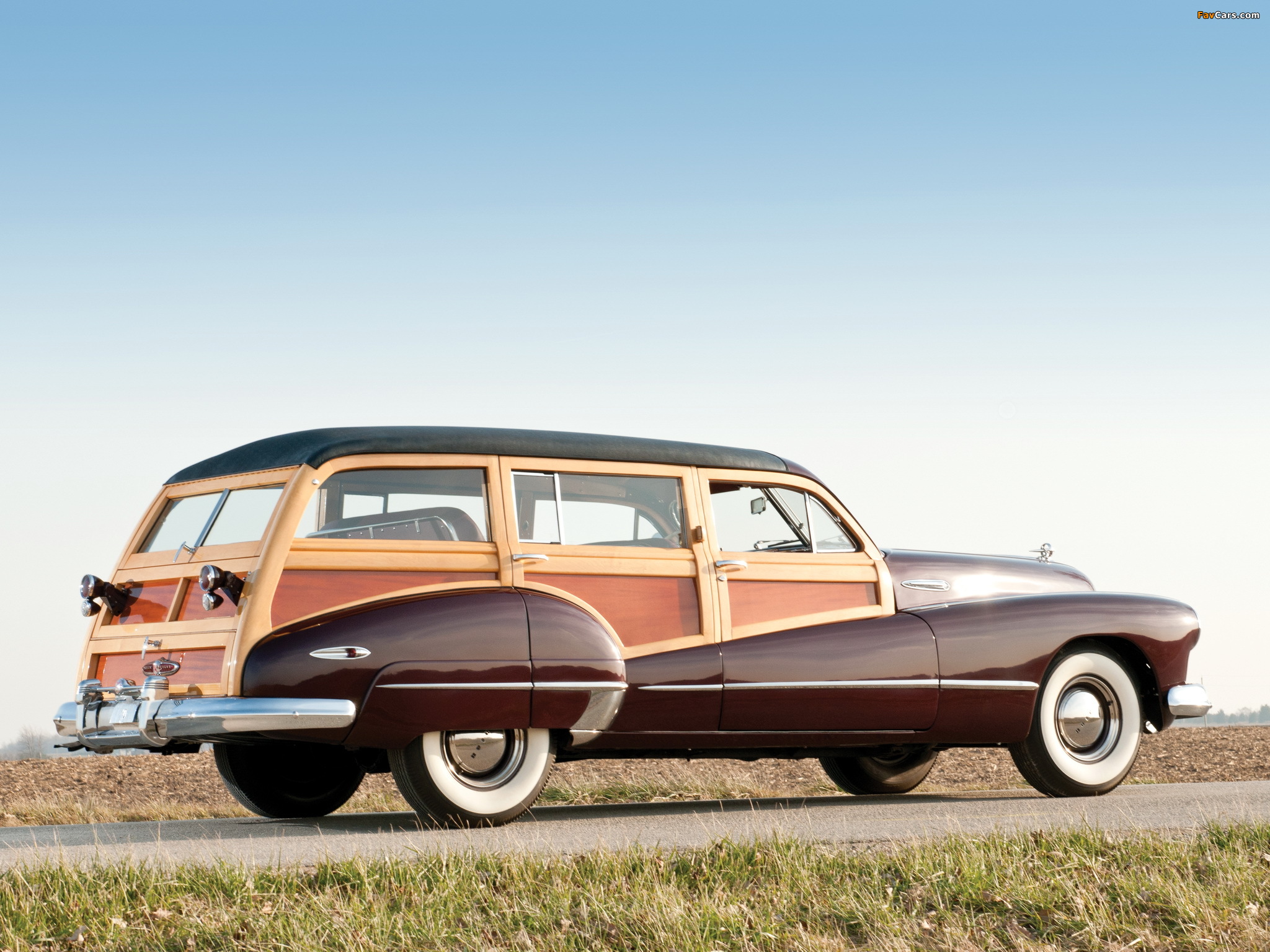 Images of Buick Roadmaster Estate Wagon (79) 1947 (2048 x 1536)