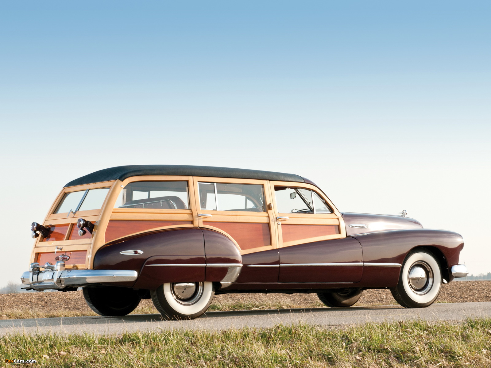 Images of Buick Roadmaster Estate Wagon (79) 1947 (1600 x 1200)