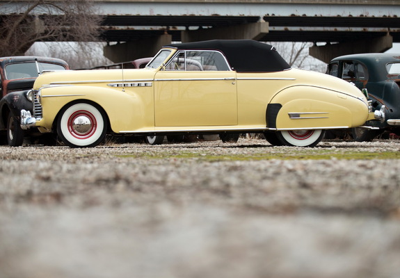 Photos of Buick Roadmaster Convertible 1941