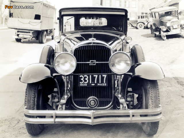 Photos of Buick Series 40 4-door Sedan (30-47) 1930 (640 x 480)