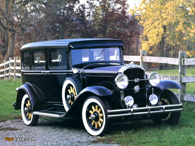 Buick Series 50 4-door Sedan (8-57) 1931 wallpapers (640 x 480)