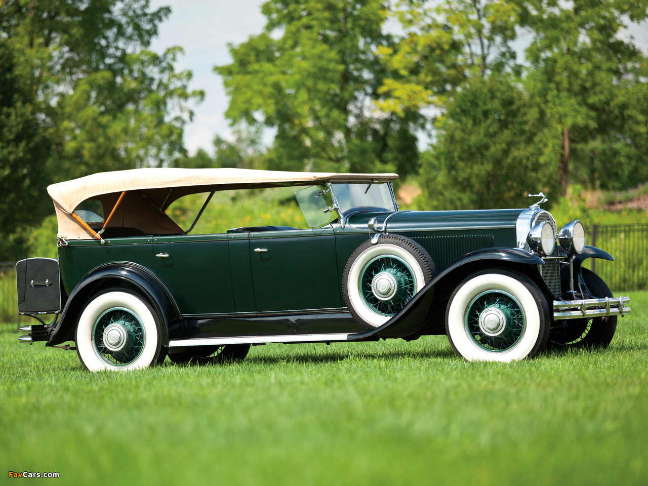 Images of Buick Series 90 Touring (8-95) 1931 (1280 x 960)