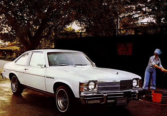 Images of Buick Skylark S/R Coupe 1976