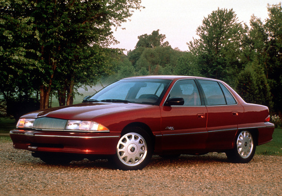 Images of Buick Skylark Sedan 1992–95
