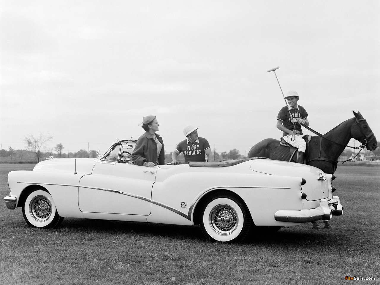 Photos of Buick Skylark 1953 (1280 x 960)