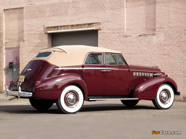 Photos of Buick Special Convertible Phaeton (38-40C) 1938 (640 x 480)