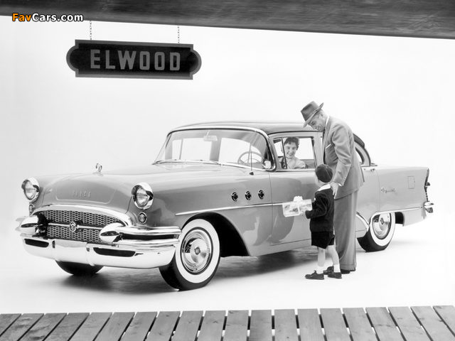 Photos of Buick Special 4-door Sedan (41-4469) 1955 (640 x 480)