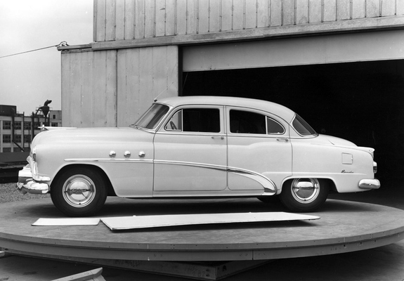 Pictures of Buick Special Deluxe Tourback Sedan (41D-4369D) 1952