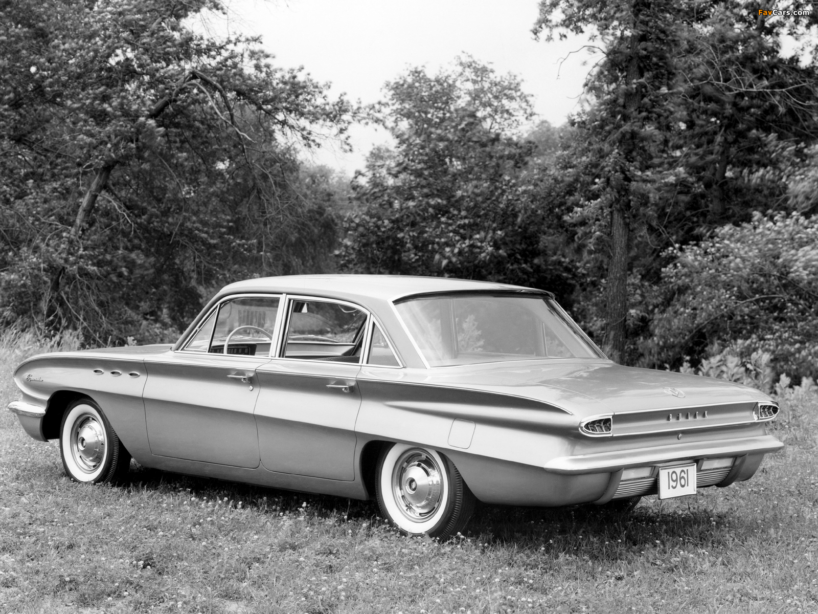 Pictures of Buick Special Sedan (4019) 1961 (1600 x 1200)