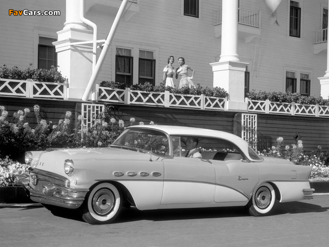 Images of Buick Super 4-door Riviera Hardtop (53-4539) 1956 (640 x 480)
