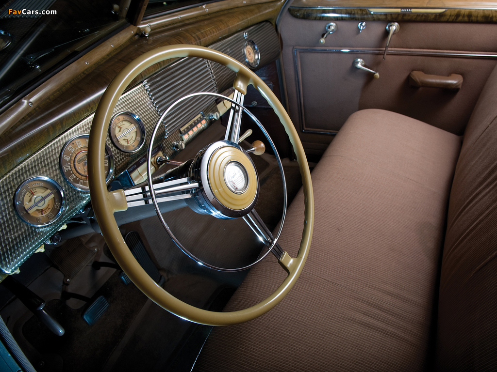 Pictures of Buick Super Eight 4-door Sedan 1940–42 (1024 x 768)