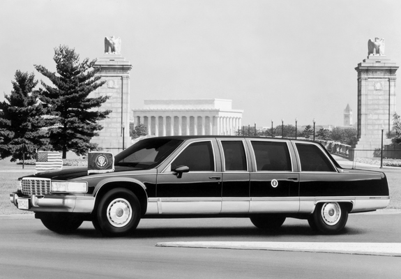 Cadillac Fleetwood Brougham Presidential 1993 wallpapers