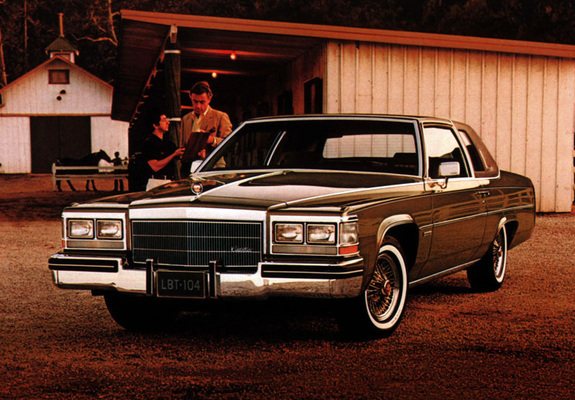 Cadillac Fleetwood Brougham dElegance Coupe 1982–85 pictures