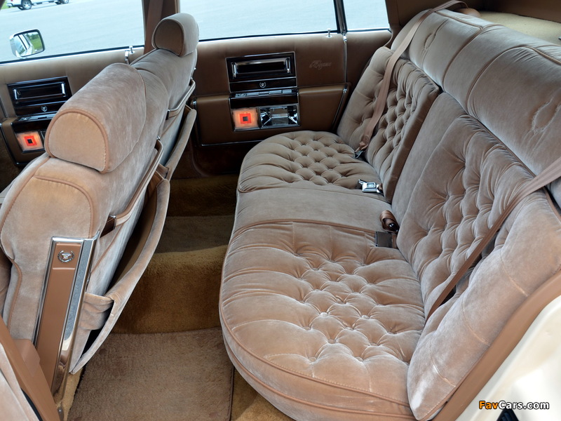 Images of Cadillac Brougham 1987–89 (800 x 600)